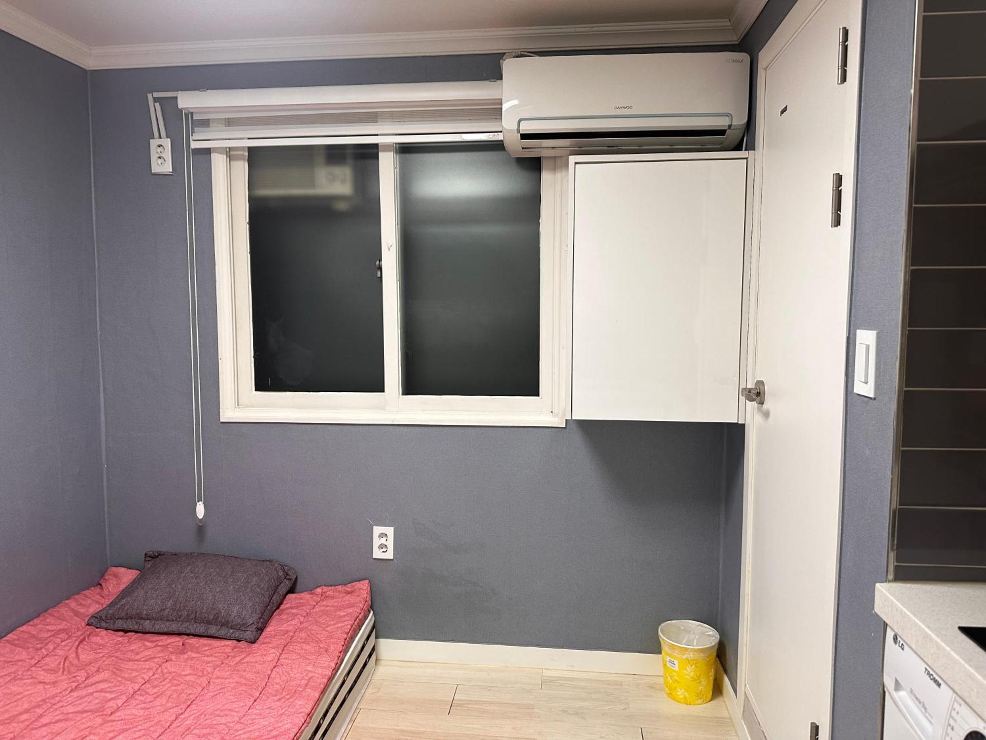 Apartment Affordable And Cozy Near Nakseongdae Station