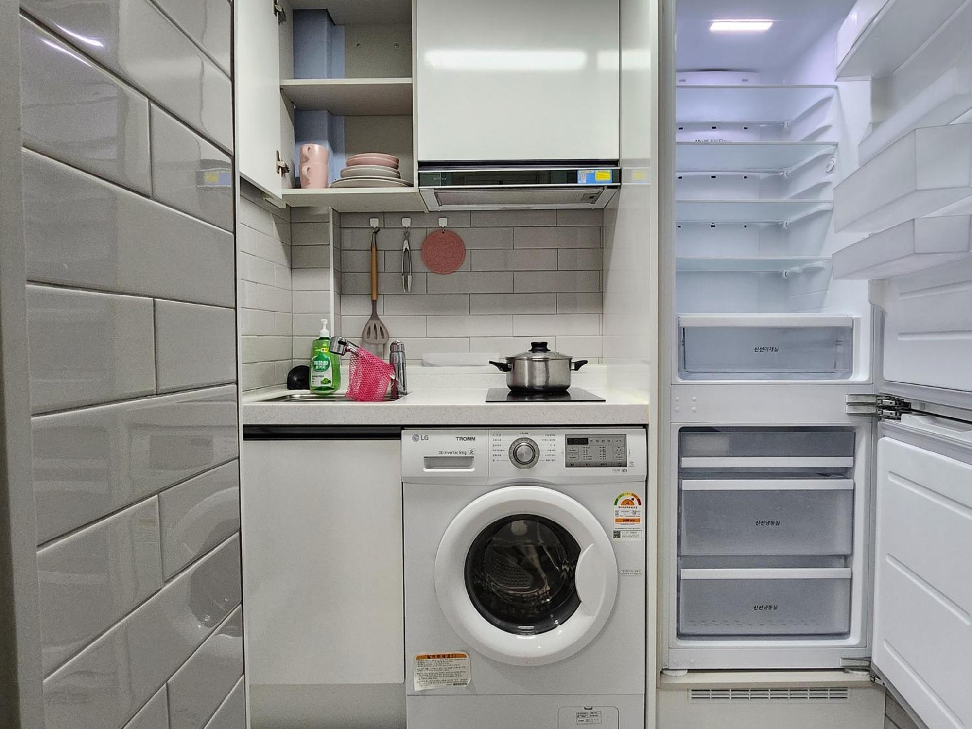 Affordable And Cozy Near Nakseongdae Station * Seoul