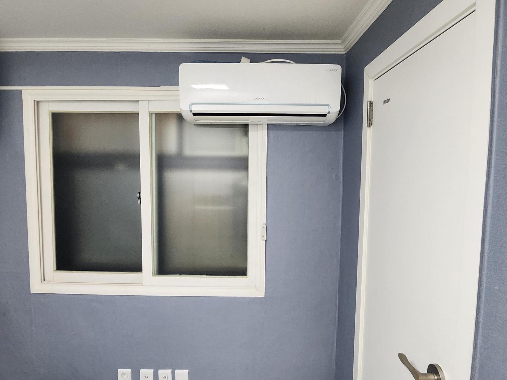 Affordable And Cozy Near Nakseongdae Station Seoul