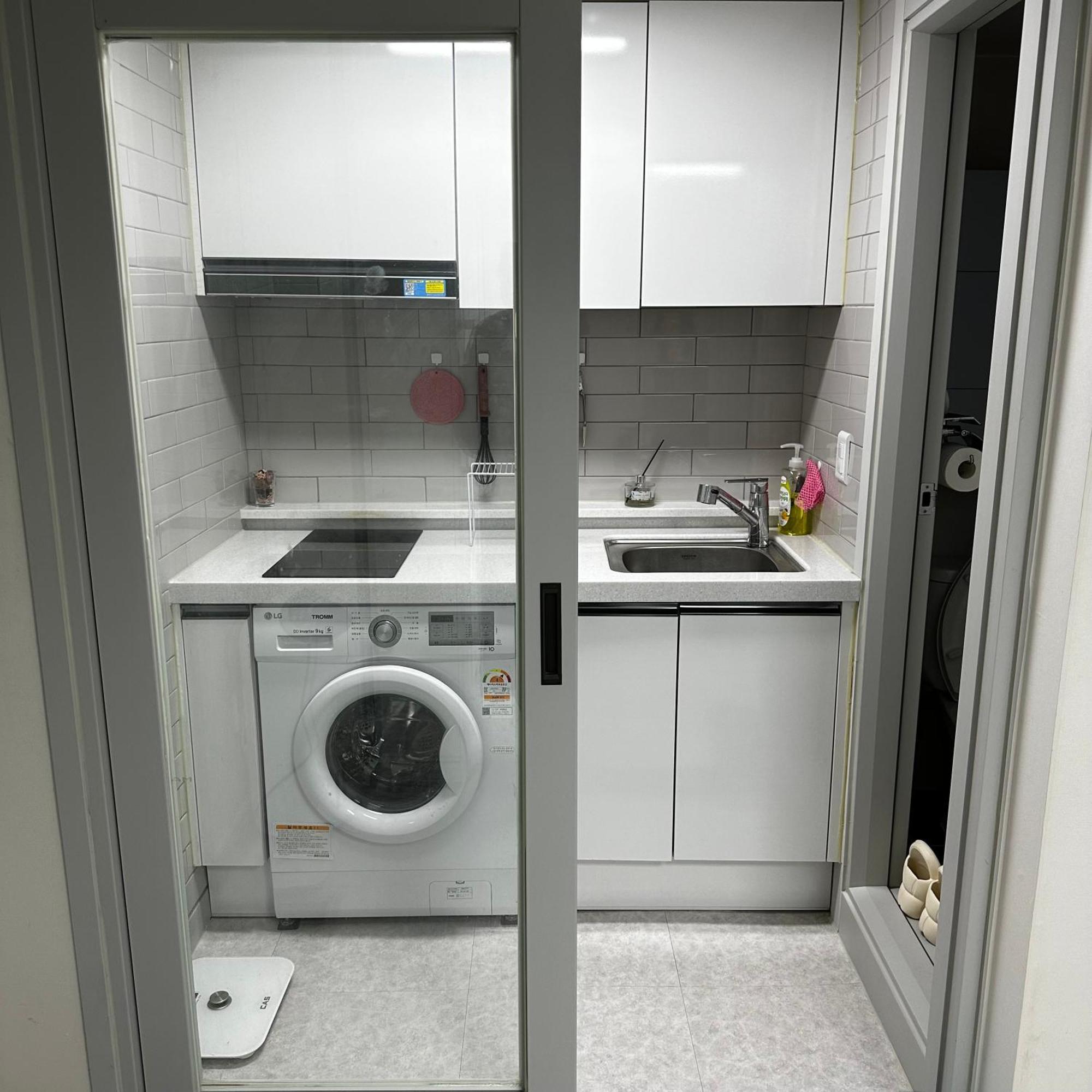 Affordable And Cozy Near Nakseongdae Station * Seoul