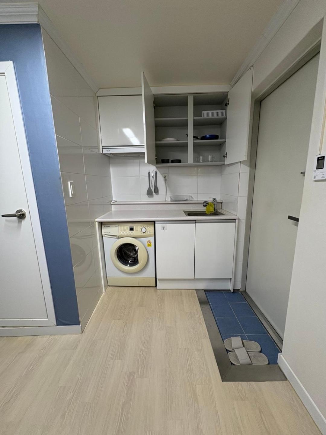 Affordable And Cozy Near Nakseongdae Station